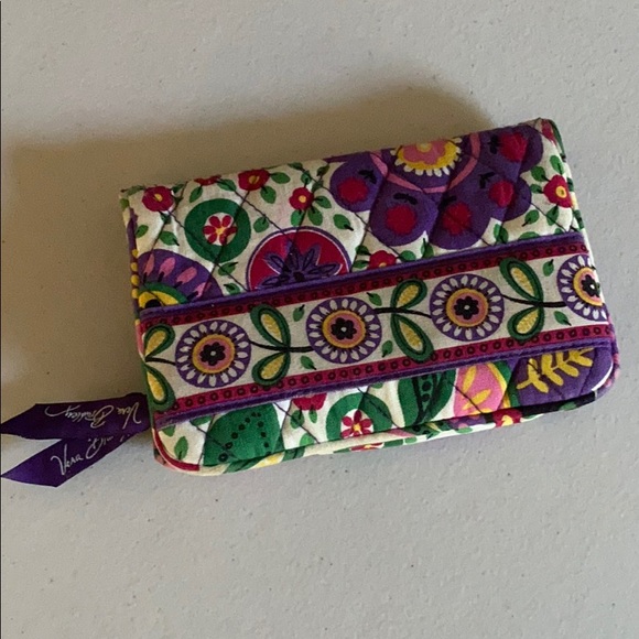 Vera Bradley Handbags - Vera Bradley Wallet